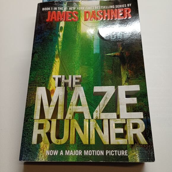 Maze Runner Series Lot (3) James Dashner Paperback Set - Picture 8 of 8